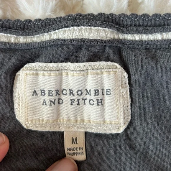 Y2K Vintage Abercrombie & Fitch Henley Top - Picture 6 of 9